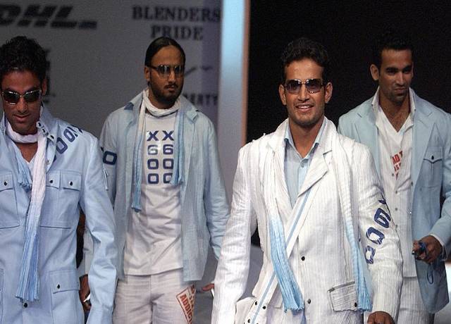 When Harbhajan Singh was seen without a turban