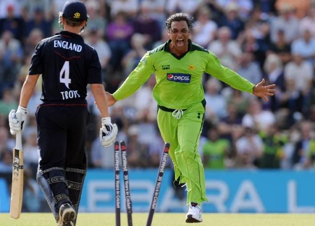 1994 to 2007 everyday blood and water was extracted out from my knees: Shoaib Akhtar