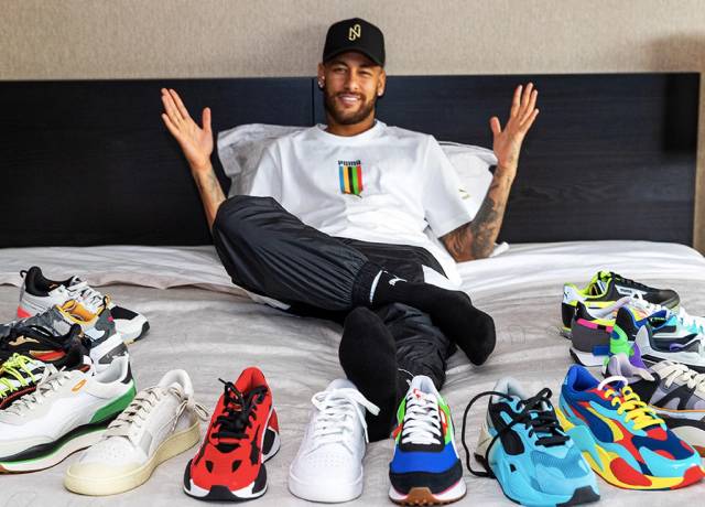 neymar with puma shoes