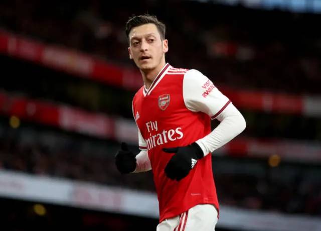 Mesut Ozil ready to join Fenerbahce