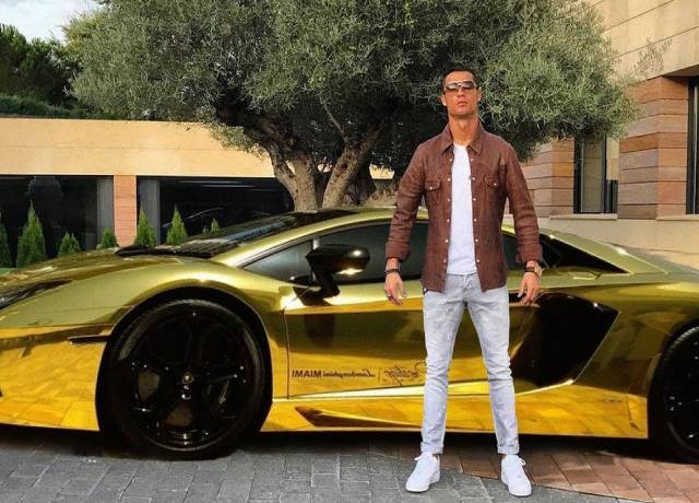 Cristiano Ronaldo adds another masterpiece to his car collection