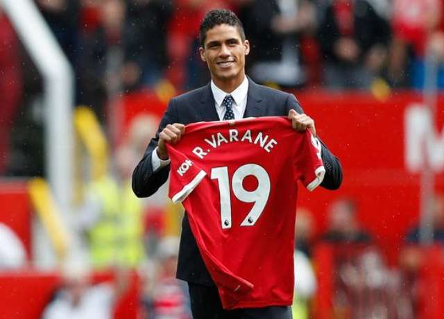 Raphael Varane was so confident that he chose to speak English in his first PL interview