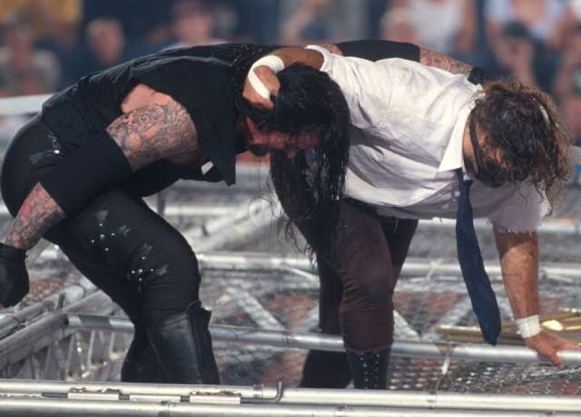 Top 10 best Hell in a Cell match in WWE