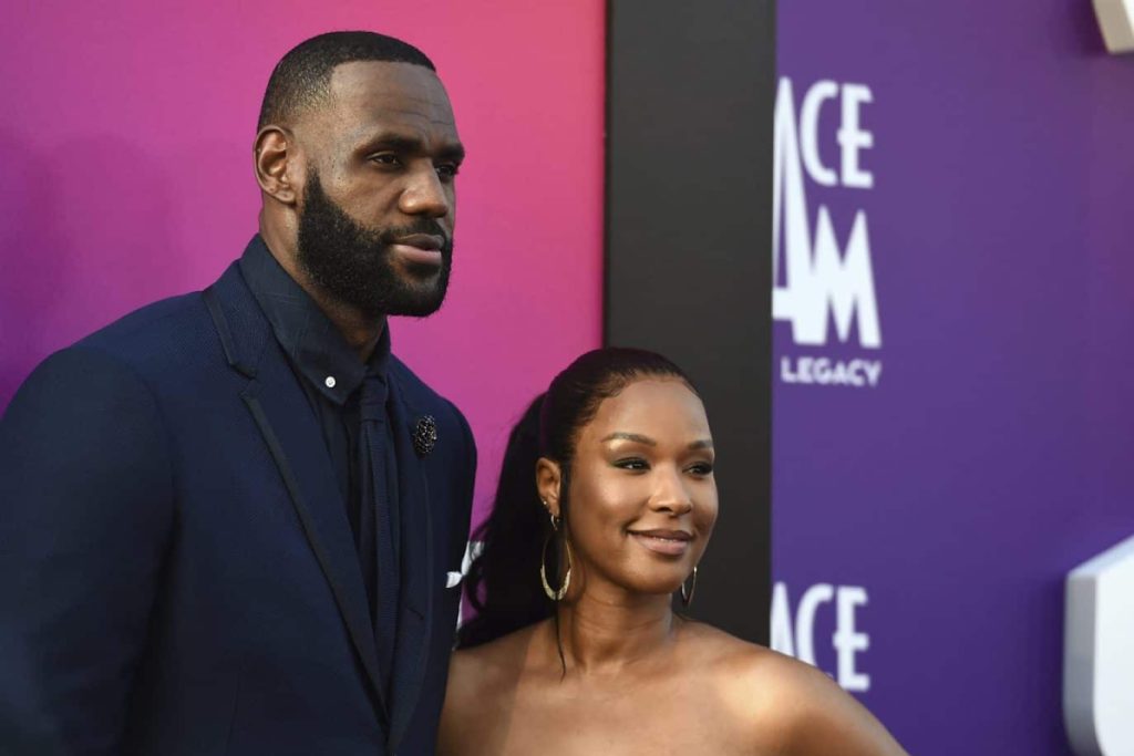 Lebron James Wife Savannah James